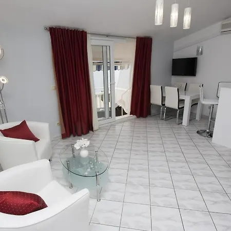 In With Sea View, Terrace, Air Conditioning, Wifi 3340-5 Apartment *
