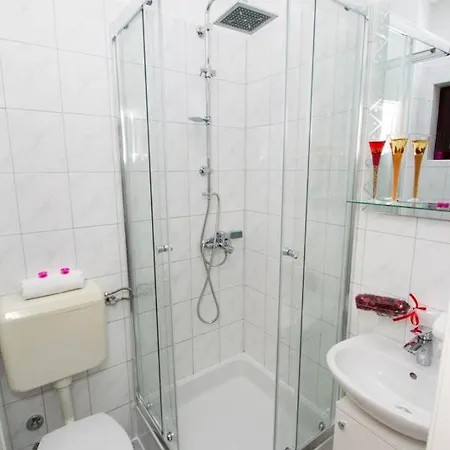 In With Sea View, Terrace, Air Conditioning, Wifi 3340-5 Pisak